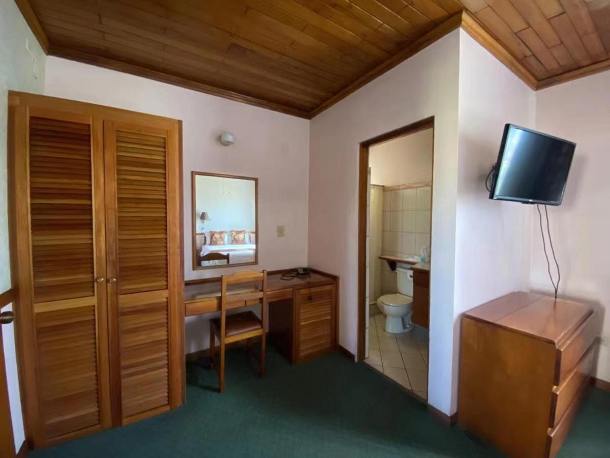 Hotel Ecological Inn San José Extérieur photo